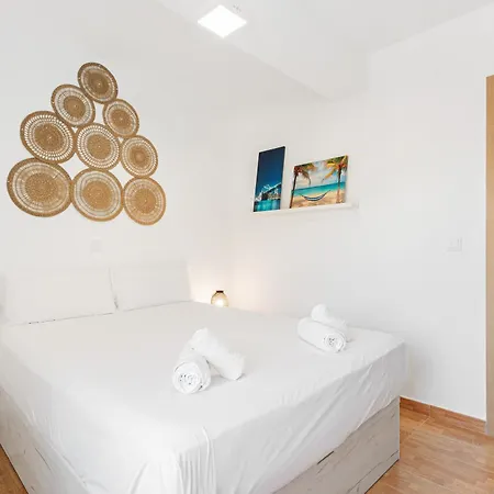 U-nique Ferrandiz Apartment Malaga